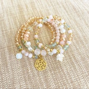 Set of 4 stretch crystal charm beaded bracelets rose quartz Gold plated charms